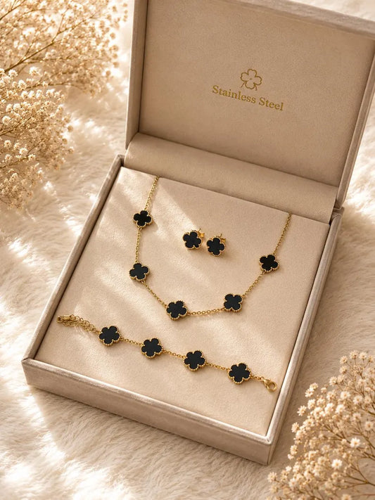 Black Clover Jewelry Set
