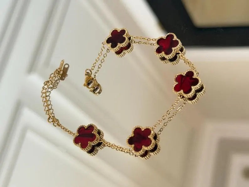 Red Clover Jewelry Set