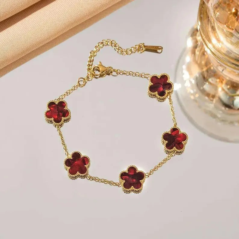 Red Clover Jewelry Set
