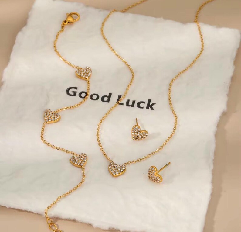 Gold Heart Jewelry Set